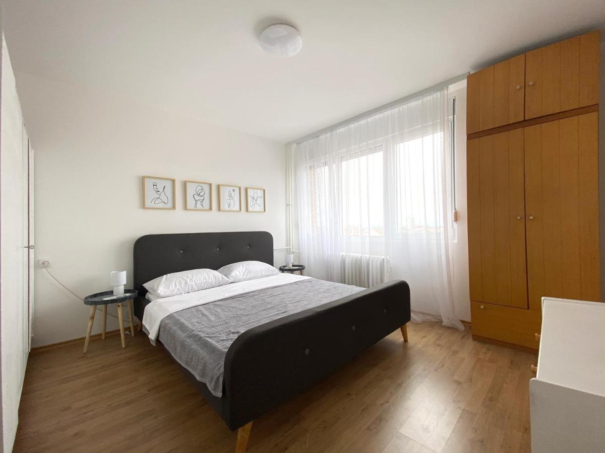Appartement Apartman Milica à Ni Extérieur photo
